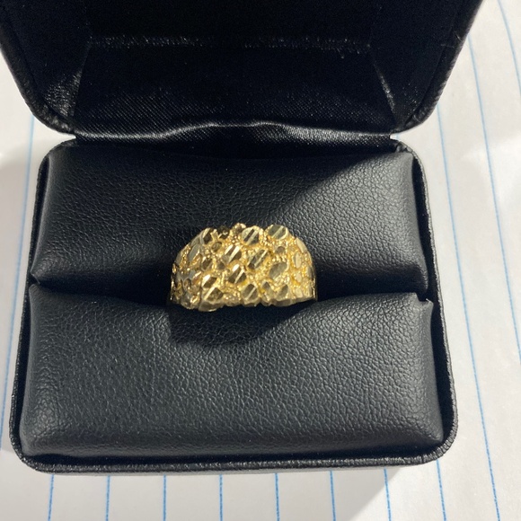 10KT GOLD NUGGET REAL GOLD Mens ring size 5-5.5 10k Unisex Ring Yellow Gold - Picture 1 of 16